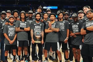 Los Spurs vencieron a los Oklahoma Thunder y serán rivales de los Knicks en las finales