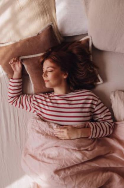 Los sueños lúcidos se utilizan en terapia para tratar trastornos del sueño, pesadillas recurrentes y traumas
Foto: iStock