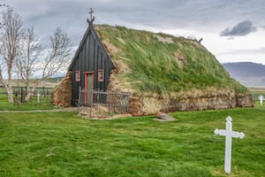 Cuál es el origen de los particulares techos verdes de Islandia