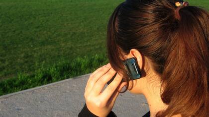 Los teléfonos básicos vuelven con modelos que cuestan desde 500 pesos y sin marcas reconocidas