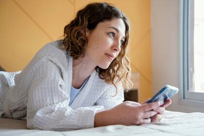 Los términos que la IA destaca sobre las personas poco inteligentes