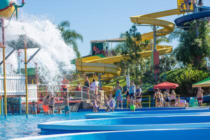 Los toboganes del parque de Federación, a punto de cumplir 30 años