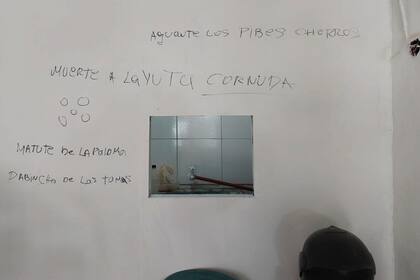 Los tomaron como rehenes y los obligaron a grabar un video