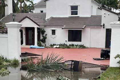 Los tornados de esta semana solo dejaron daños materiales en algunas ciudades de Florida Central