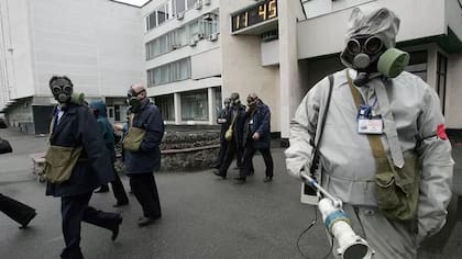Los trabajadores de Chernobyl llevan a cabo frecuentes ensayos de situaciones de emergencia