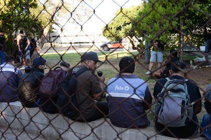 Los trabajadores de Fate llegaron a las 6 de la mañana