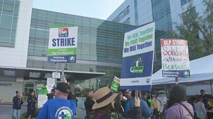 Los trabajadores de salud de Kaiser Permanente regresan a sus empleos este martes