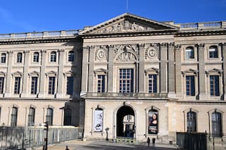 Los trabajadores del Louvre votan ir a huelga en otro revés para el museo de París
