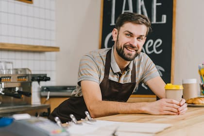 Los trabajadores que no perciban el salario mínimo y cumplan con las condiciones pueden emitir una queja ante las autoridades