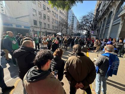 Los trabajadores salieron en defensa del INTA