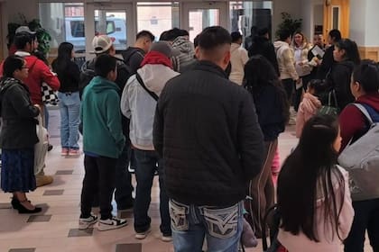 Los trámites se deben realizar de forma personal (Instagram/@consulmex_chicago)