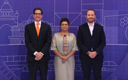 Los tres candidatos por la jefatura de gobierno tuvieron el último debate el dpmingo 12 de mayo