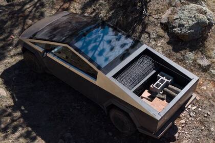 Los tres modelos son Long Range, All-Wheel Drive y Cyberbeast