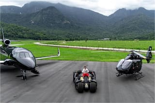 El Batimóvil de Neymar y su lujosa colección de vehículos que sorprendió a todos