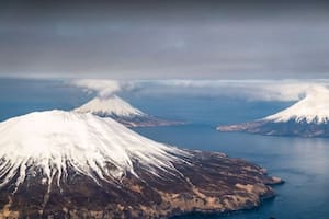 Tres volcanes entraron en erupción al mismo tiempo