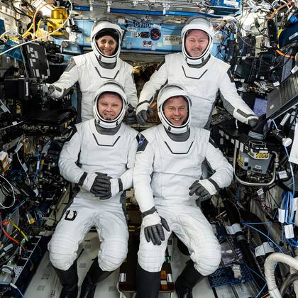 Los tripulantes del Crew9 Nick Hague, Suni Wlliams, Butch Wilmore y Aleksandr Gorbunov