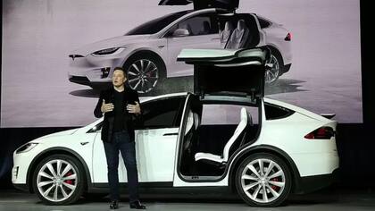 Los tuits de Musk sobre Tesla tienen impacto en el valor de la compañía.