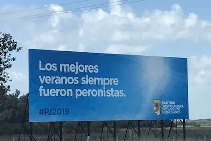 "Los turistas que van a Mar del Plata bajan del auto, se sacan una foto y la viralizan en sus redes", dice Juan Courel, el responsable de la campaña digital.