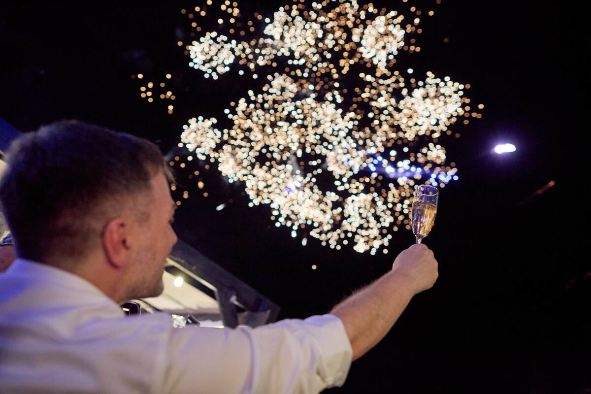 En Pinamar, el festejo de Año Nuevo mezcló lo íntimo con lo colectivo y ...