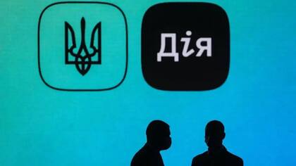Los ucranianos pueden acceder a 130 servicios desde el portal Diia.