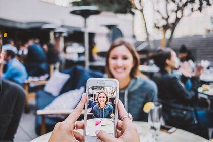 Los usuarios pueden borrar las fotos duplicadas de sus iPhones