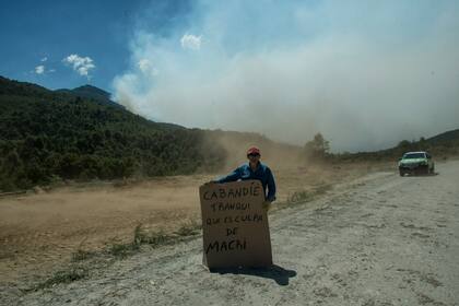 Los vecinos de la Patagonia piden que la Nación se comprometa más en sofocar los incendios