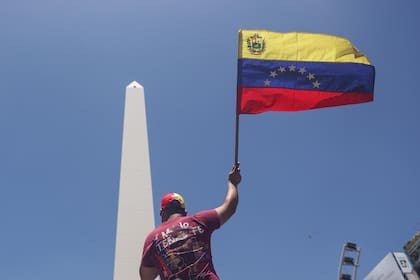 Los venezolanos se reunieron a festejar en el Obelisco