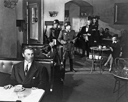 Los verdugos también mueren, uno de los films en los que Lang volvió sobre los horrores del nazismo del que escapó para refugiarse en Hollywood
