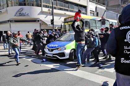 Los violentos incidentes se produjeron durante una manifestación 