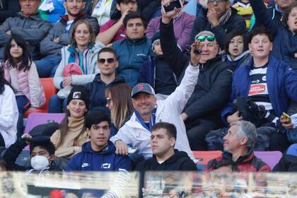 Los visitantes británicos estuvieron diseminados por el estadio Madre de Ciudades; más allá de que Escocia perdió sobre el final un partido que ganaba con claridad, gozaron de un muy buen espectáculo.