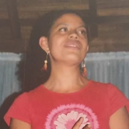 Lourdes estudió química farmacéutica