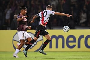 River dejó pasar una chance inmejorable ante Carabobo en Venezuela: le atajaron un penal a Quintero
