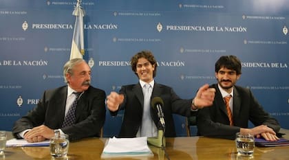 Lousteau fue el encarago de anunciar la suba de las retenciones