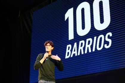 Lousteau lanzó una agrupación y presentó sus propuestas