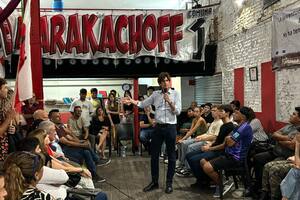 Lousteau volvió a recorrer la ciudad de Buenos Aires después de que Jorge Macri separara las elecciones