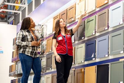 Lowe's no abrirá sus puertas por 24 horas como reconocimiento al trabajo de sus empleados (Lowe's)