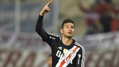 Lucas Alario