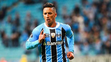 Lucas Barrios, la carta de gol de Gremioi