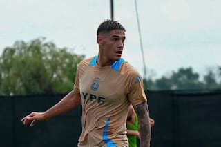 Con rivales débiles, la lista para el Mundial se define en otro "partido": un jugador de River reemplazó a Balerdi