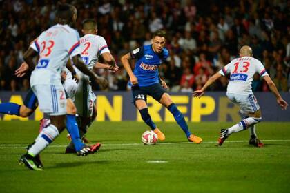 Lucas Ocampos dejará de jugar en Europa luego de 12 años; su primer equipo en el Viejo continente fue Monaco