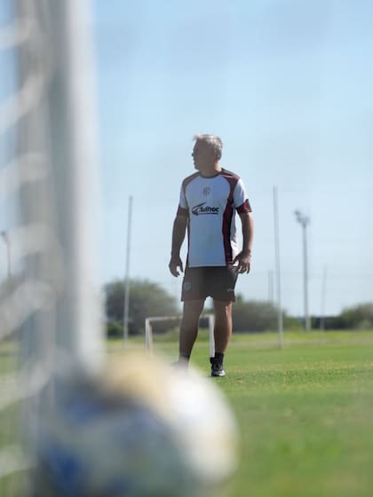 Lucas Pusineri, entrenador de Central Córdoba de Santiago del Estero, que tiene el menor presupuesto de los últimos seis años