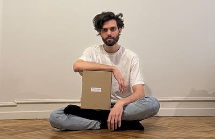 Lucas Rubiolo: “Este ya no es un mercado donde gana el que tiene la plata para comprar el megáfono más grande. Este es un mercado de almas. Si creés que gritando lo mismo de siempre, pero más fuerte, vas a ganar, estás condenado a fundirte"