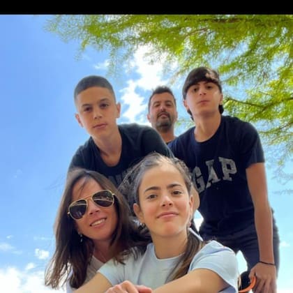 Lucas Valdemarín junto a su familia
Foto: Gentileza Lucas Valdemarín
