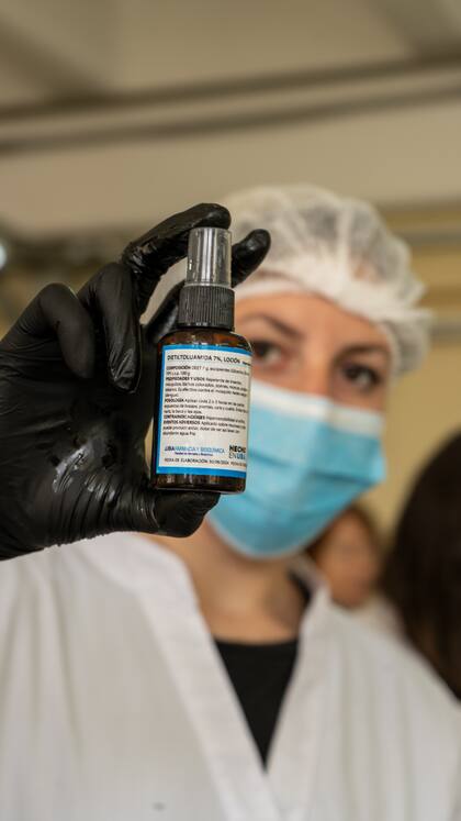 Lucha contra el dengue: la UBA entregará repelente gratuito de producción propia