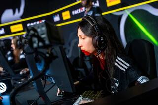 Es argentina y salió campeona mundial de Counter Strike 2: su lucha contra los prejuicios y un entrenamiento “estilo F1″