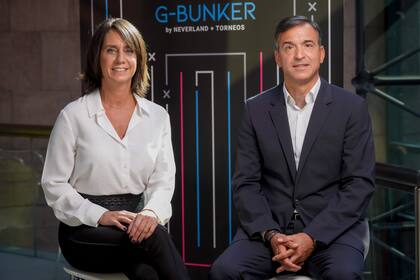 Luciana Periales (CEO de Neverland) e Ignacio Galarza (CEO de Torneos) destacaron que la propuesta implica una adaptación de las salas de juegos a los nuevos tiempos