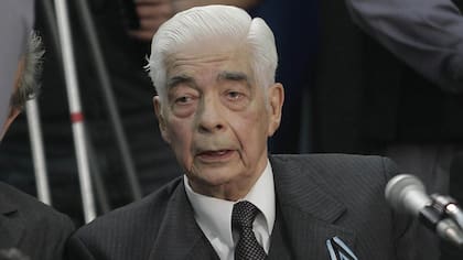 Luciano Benjamín Menéndez, el hombre fuerte de la diictadura militar en Córdoba