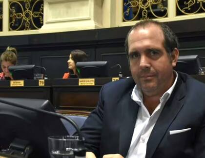 Luciano Bugallo: "Planteamos eliminar artículos que tienen doble interpretación, algunos que son tramposos y, sobre todo, limitar las facultades delegadas”