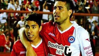 Luciano Cabral jugó en Argentinos Juniors y compartió equipo con Juan Román Riquelme