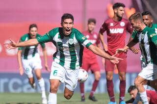 Banfield le ganó a Lanús con un golazo de Lollo y por los pulmones de Galoppo, que remata con alma de 9